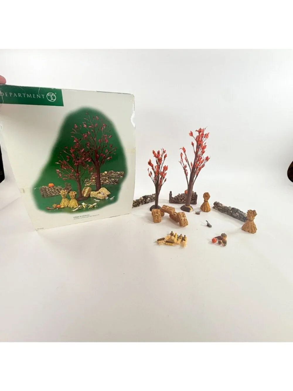 Vintage Dept 56 Autumn Landscape Village Accessories 53138 Missing 2 squirrels